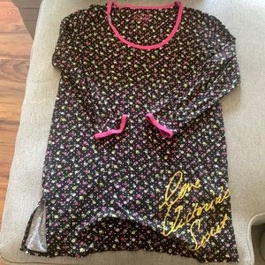 Victoria’s Secret floral sleep tunic s/m